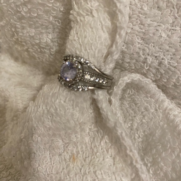 New Without Tag Silver Fashion Ring Size 6 - Picture 4 of 12